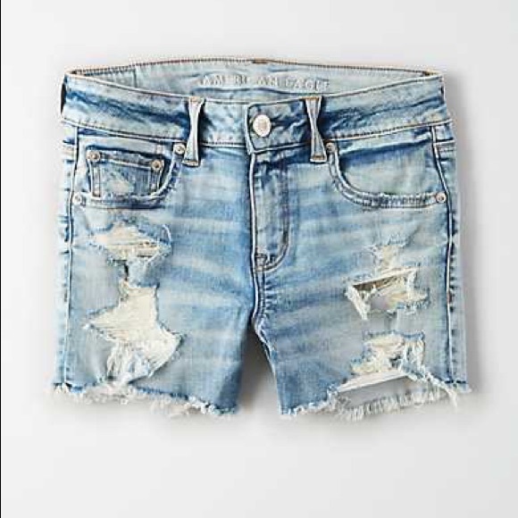 American Eagle Lightwash Jean Shorts - Picture 4 of 7
